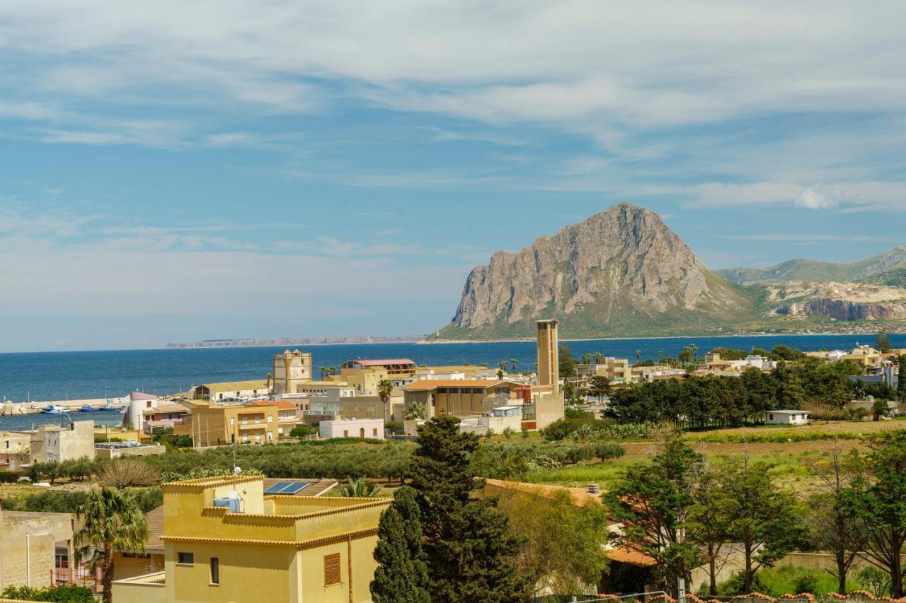 La Pineta Al Mare Apartment Erice Bagian luar foto