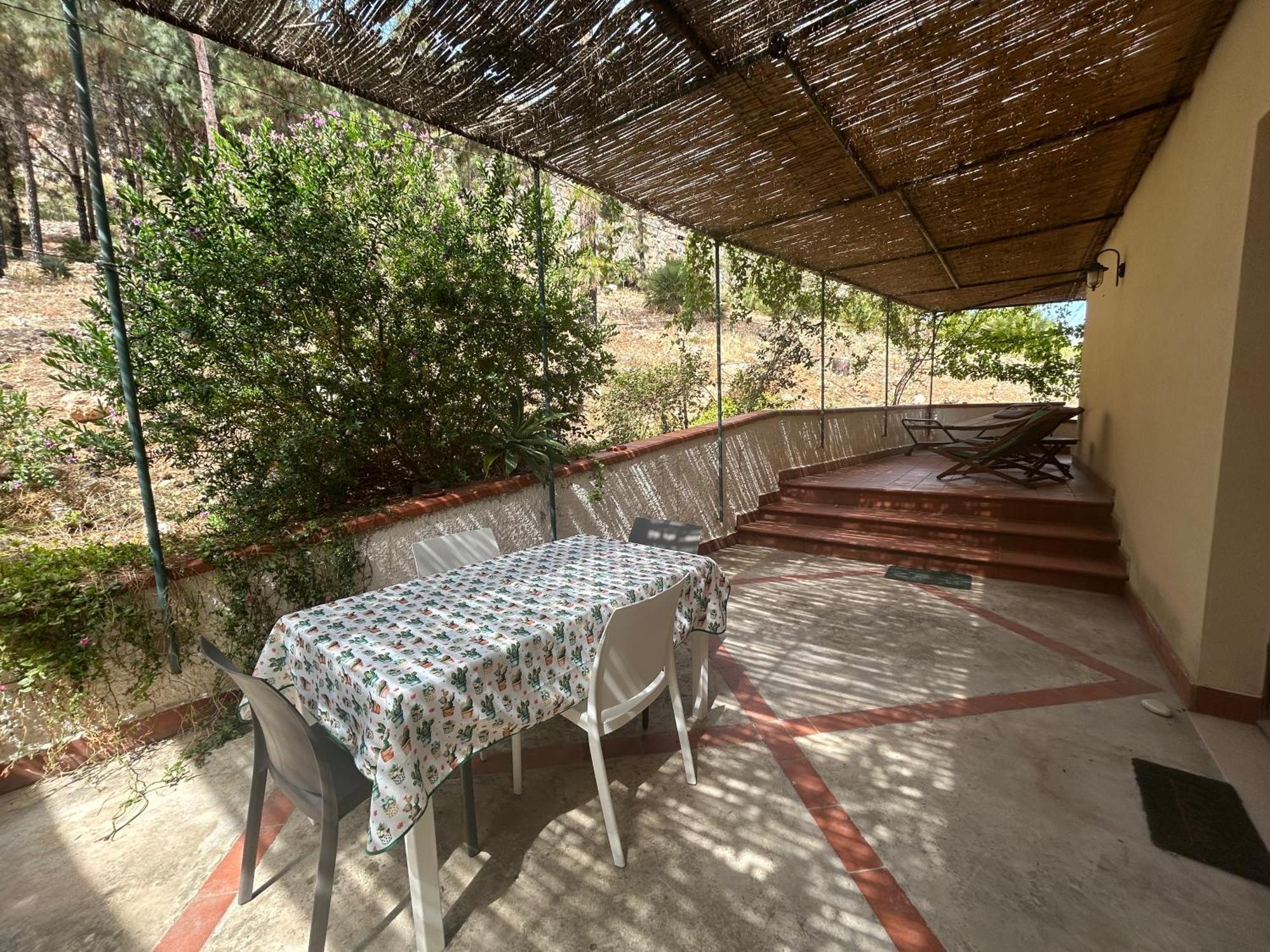 La Pineta Al Mare Apartment Erice Bagian luar foto