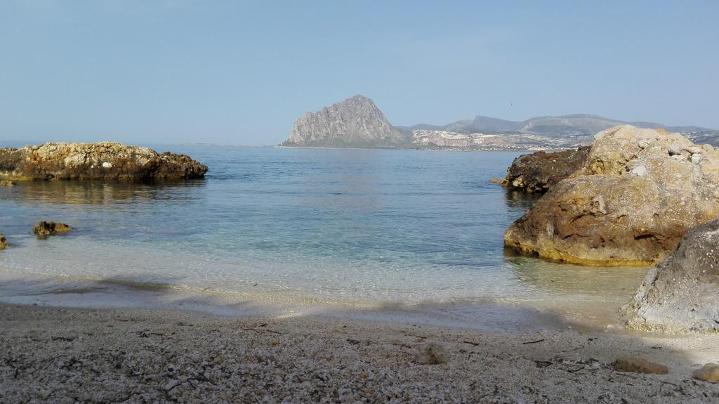 La Pineta Al Mare Apartment Erice Bagian luar foto